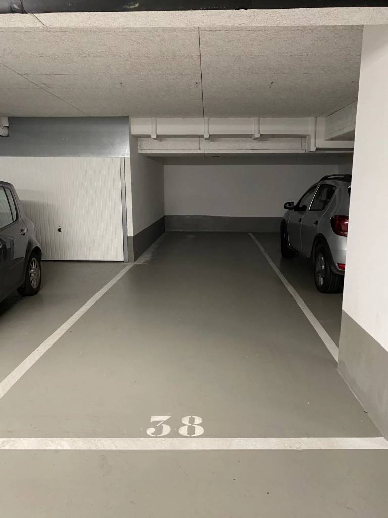 Double place parking